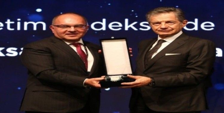 Aksa Akrilik’e, kurumsal yönetimin zirvesinde üst üste 3’üncü ödül