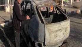 Yardım ettiği ihtiyaç sahibi arabasını yaktı