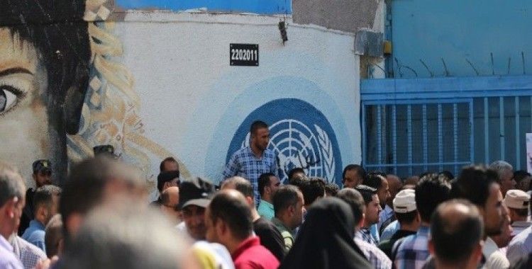 Gazze'de 6 bin 400 kişiye geçici iş imkanı