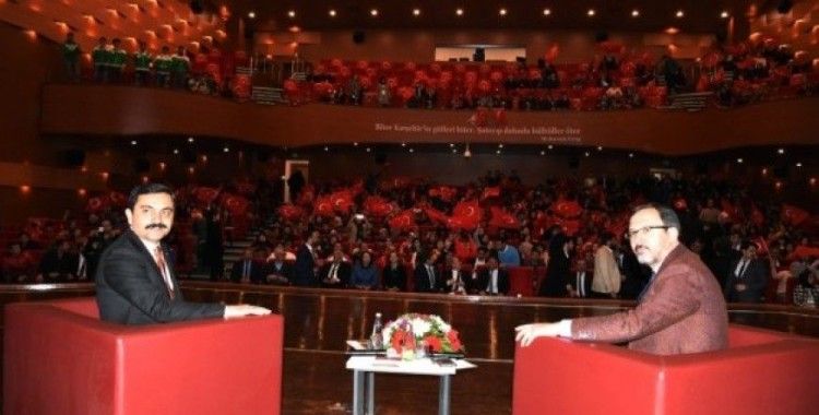 Gençlik ve Spor Bakanı Kasapoğlu, Kırşehir’de gençlerle buluştu