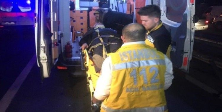 Bakırköy’de trafik kazası; 5 yaralı