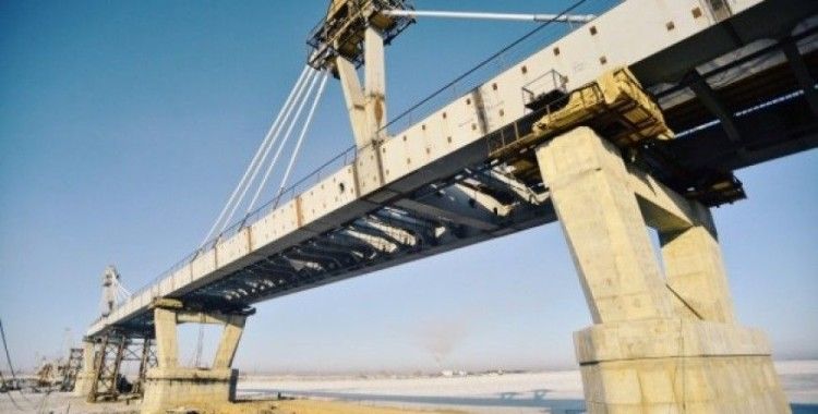 Rusya’yı Çin'e bağlayan demiryolu köprüsü tamamlanıyor