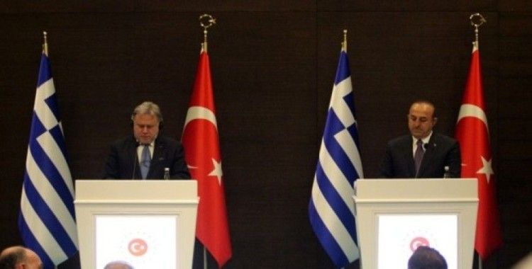Bakan Çavuşoğlu'dan, Yunanistan Dışişleri Bakanına FETÖ çıkışı