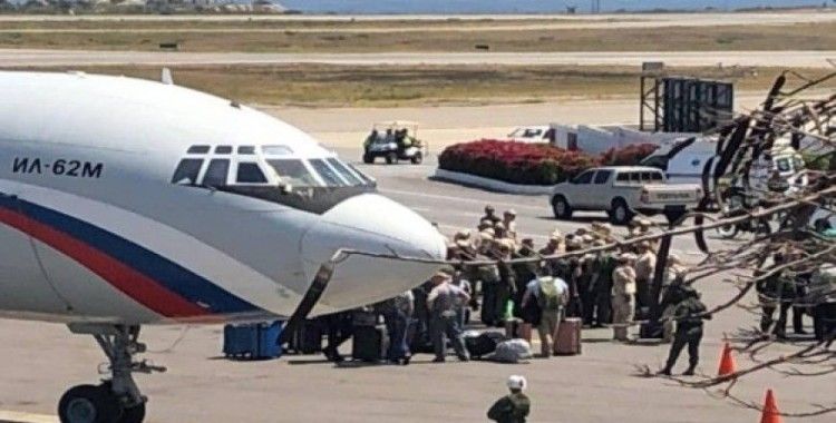 Rusya’dan Venezuela’ya 2 uçak dolusu malzeme ve 99 askeri personel iddiası