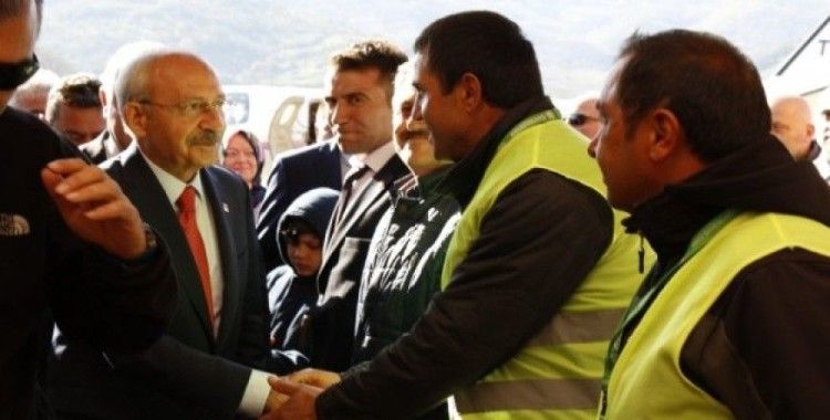 CHP Lideri Kılıçdaroğlu, Saltukova’da vatandaşlarla buluştu