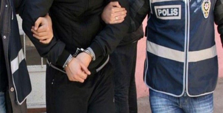 Adana merkezli 34 ilde FETÖ'nün askeri yapılanmasına operasyon: 40 gözaltı