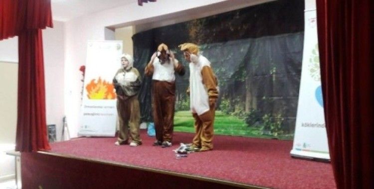 Çocuklar için Ormanın Güzellikleri isimlerini çocuk tiyatrosu sahnelendi