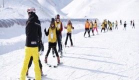 2 bin kişi kayak öğrendi