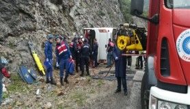 Antalya'da kaza, 3 ölü, 14 yaralı