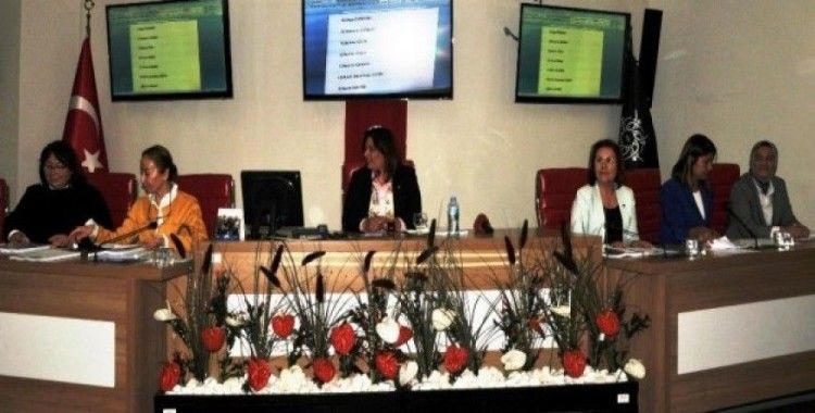 Aydın Büyükşehir Belediye Meclisini kadınlar yönetecek