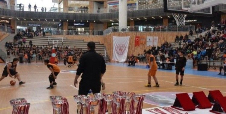 10 Burda’da Sokak Basketbolu Heyecanı