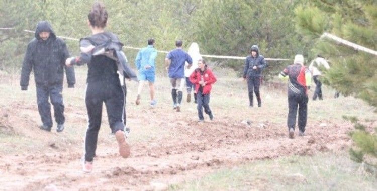 Sivas’ta düzenlenen Türkiye Oryantiring Şampiyonası başladı