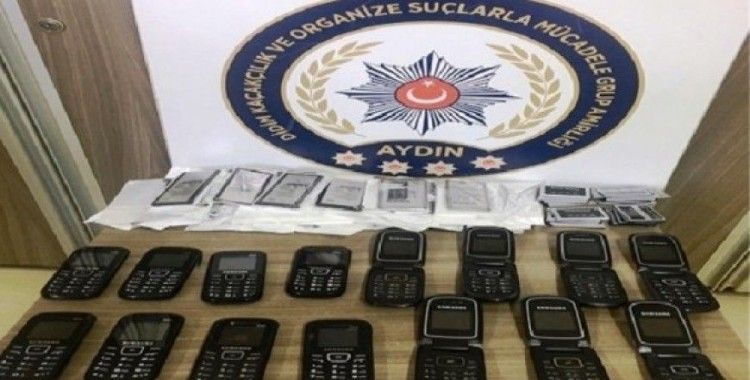Aydın’da kaçak cep telefonu operasyonu: 3 gözaltı
