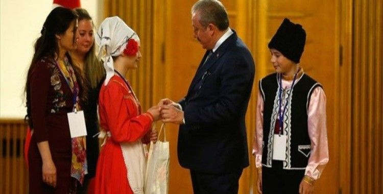 TBMM Başkanı Mustafa Şentop dünya çocuklarını kabul etti