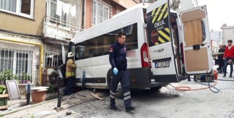Beşiktaş'ta feci kaza: 2 yaralı