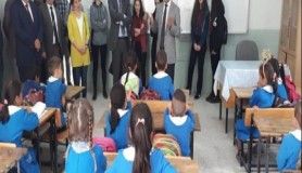 Alaşehir'de 'Kardeş Okul' Projesine kaymakam Uçgun'dan destek