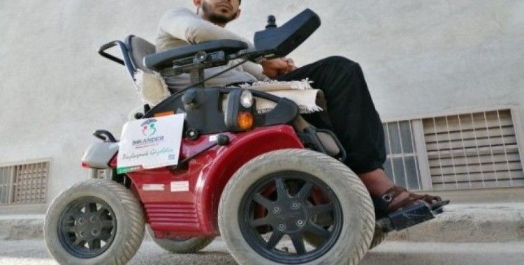 El Bab’da 350 anneye kıyafet, 6 engelliye akülü sandalye