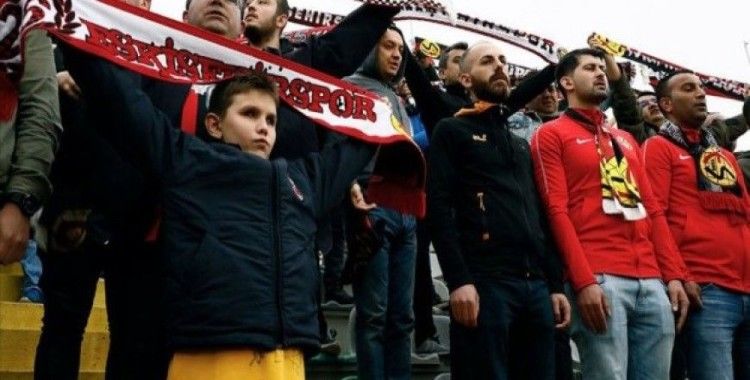 Görme engelli Kaan Eskişehirspor'un 'uğuru' oldu