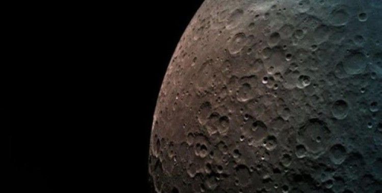 Amazon'un patronu Ay'a uzay aracı gönderecek