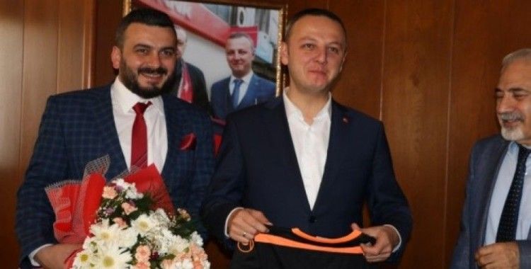 Belediye Başkanı’ndan Galatasaray-Başakşehir yorumu