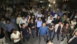 UBER sürücüleri darp edilen meslektaşları için eylem yaptı