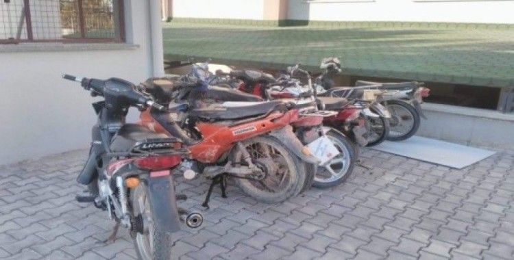 Motosiklet hırsızları kısa sürüde yakalandı