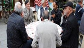 Konya'da garipler 'Gül iftarı' ile sevindiriliyor