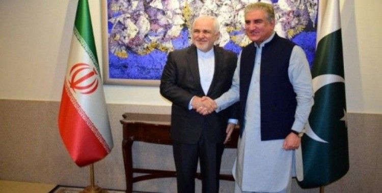 Zarif ve Khan İslamabad’da görüştü