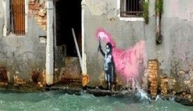 Banksy, kaçak katıldığı Venedik Bienali'nden kovuldu
