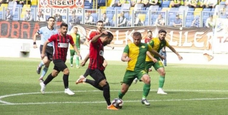TFF 3. Lig 2. Grup Play-Off: Esenler Erokspor: 1 - Van Büyükşehir Belediyespor: 2