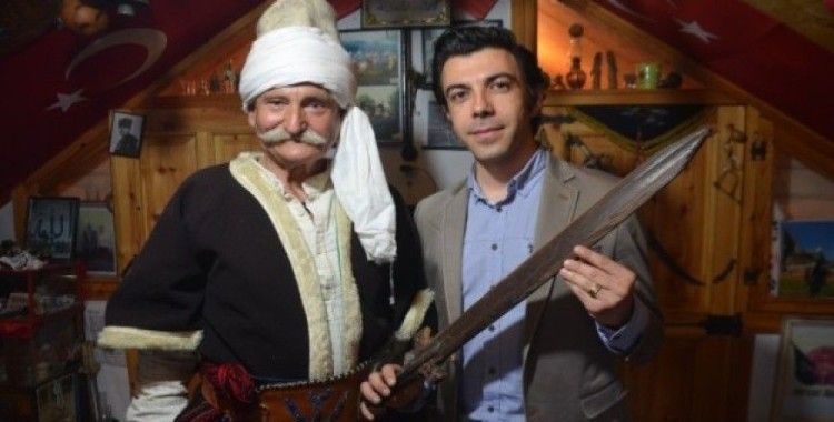 (Özel) Osmanlı’da taşınan tahta kılıcın sırrı ortaya çıktı