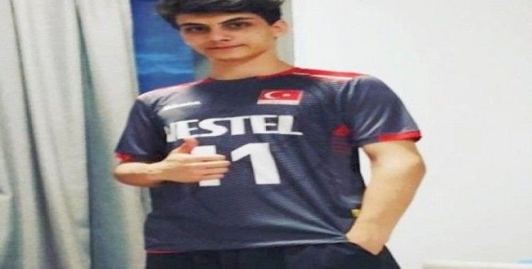 Mehmet Emre Şimşek, milli takıma çağrıldı
