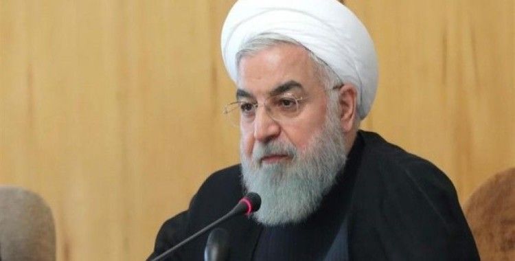 Ruhani: 'Nükleer anlaşma taahhütlerimizi azaltmaya devam edeceğiz'