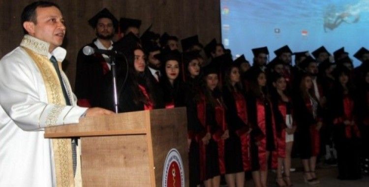 ERÜ Veteriner Fakültesi 20. dönem mezunlarını verdi