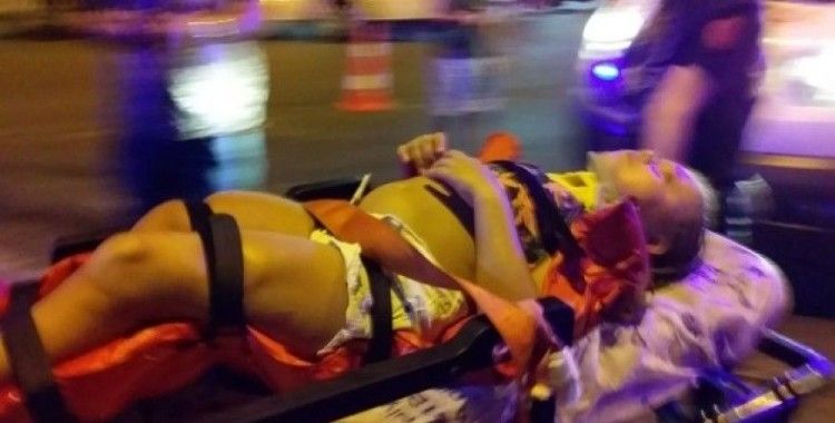 Antalya’da turistlerin trafik kazası: 1 turist öldü, 5’i turist 7 yaralı
