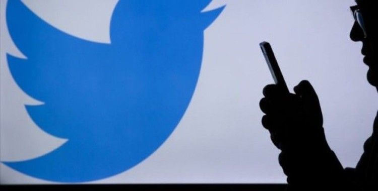 Twitter, kuralları ihlal eden siyasilere 'uyarı etiketi' getiriyor