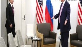 Putin ve Trump bir araya geldi