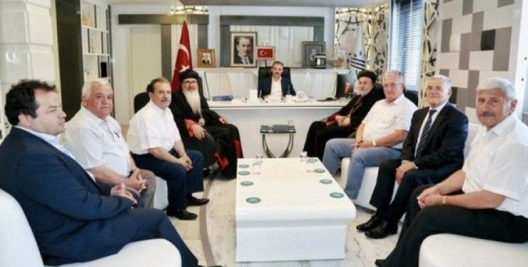 Süryani cemaati liderleri Başkan Kılınç’ı ziyaret etti