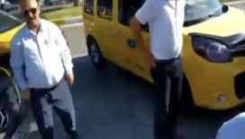 Havalimanında taksiciler ile UBER sürücüsü arasında tartışma