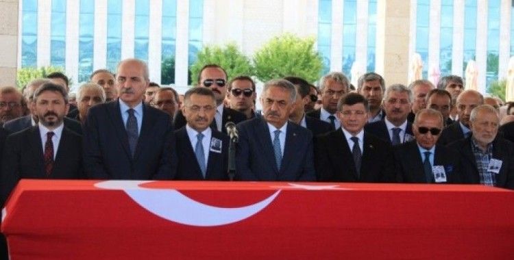 Dengir Mir Mehmet Fırat’ın cenaze namazı kılındı