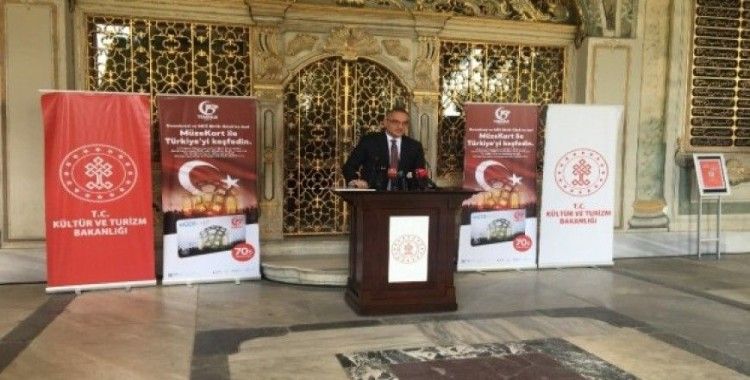 Kültür ve Turizm Bakanı Ersoy, 15 Temmuz'a özel üretilen müze kartı tanıttı