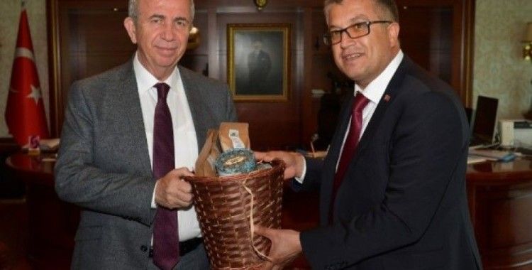 Belediye Başkan Yardımcısı Kayaoğlu, Ankara Büyükşehir Belediye Başkanı Yavaş’ı ziyaret etti