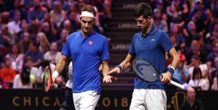 Wimbledon'da perde Federer-Djokovic finaliyle kapanıyor