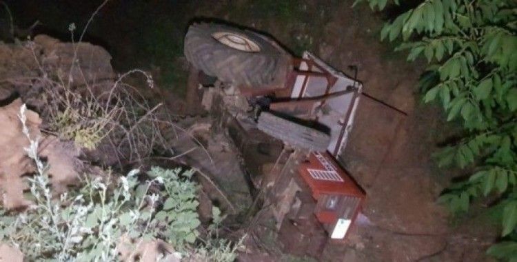 Nazilli’de traktörün altında kalan baba ile kızı hayatını kaybetti