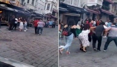 Taksim’de kadınlı ve erkekli kavga kamerada