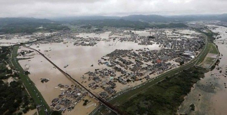 Çin'de sel felaketi: 17 ölü