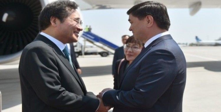 Güney Kore Başbakanı Kırgızistan'da