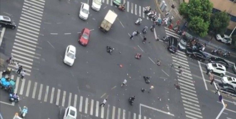 Çin'de feci kaza: 3 ölü, 10 yaralı