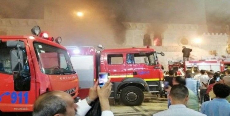 Ürdün'de tarihi camide yangın