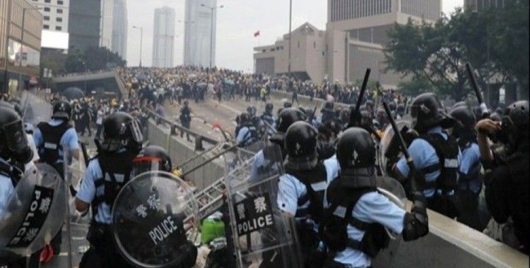 Tayvan, Hong Kong protestocularına kucak açtı
